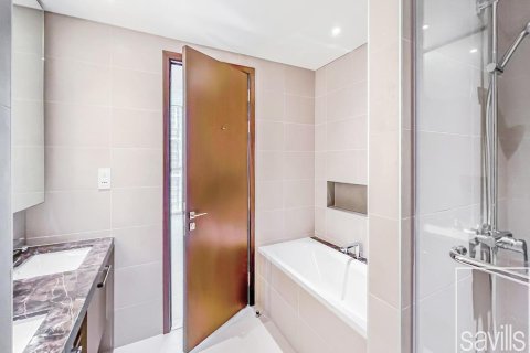 2 bedrooms Apartment in BLVD Heights, UAE No. 198706 4