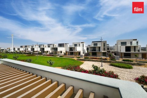 Villa de 4 chambres à Dubai, UAE No. 144310