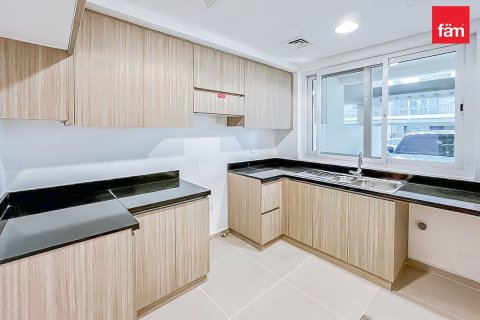 3 bedrooms Townhouse in Dubai, UAE No. 137214 11