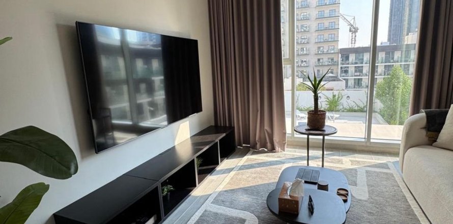 Квартира с 1 спальней в Дубай, ОАЭ №137213