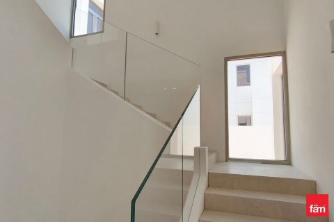 Villa de 5 chambres à Jumeirah Park, UAE No. 163723 16