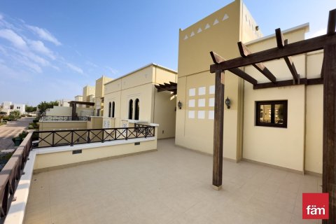 4 bedrooms Townhouse in Dubai, UAE No. 163722