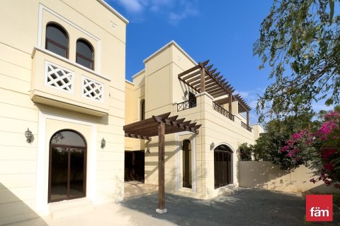 4 bedrooms Townhouse in Dubai, UAE No. 163722 3