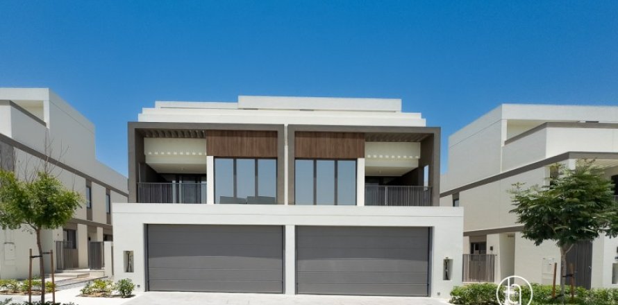 Villa de 4 dormitorios en Tilal Al Ghaf, UAE No. 143053