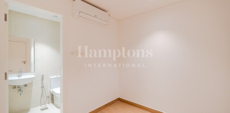 Apartment de 3 dormitorios en Downtown Jumeirah, UAE No. 72765