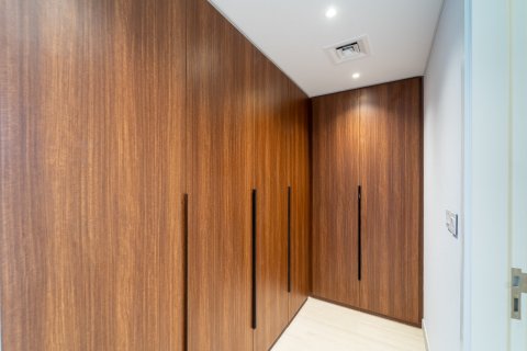 Квартира с 3 спальнями в Умм-Сукейм, ОАЭ №146936 14