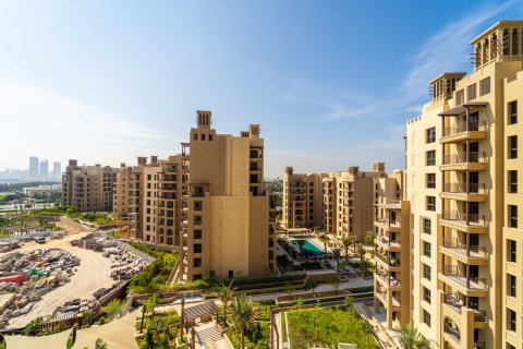 Квартира с 3 спальнями в Умм-Сукейм, ОАЭ №146936 23