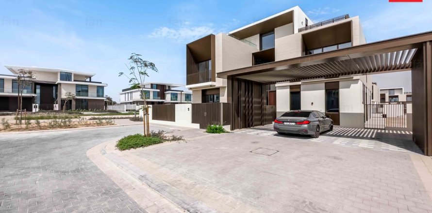 Villa de 5 dormitorios No. 116947