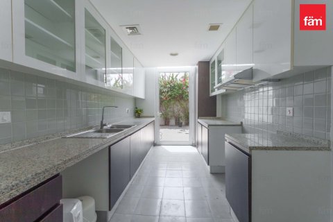 3 bedrooms Townhouse  No. 116948 6