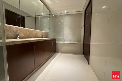 4 bedrooms Apartment No. 127366 20