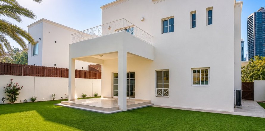 Villa de 4 dormitorios en Meadows, UAE No. 202356