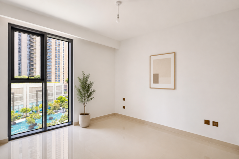 Apartment de 2 dormitorios en Dubai Creek Harbour, UAE No. 202360 3