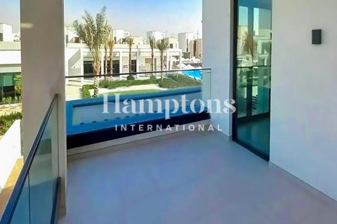 Villa de 4 dormitorios No. 119913 19