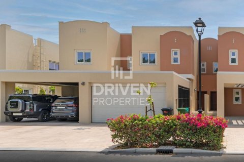 Townhouse de 3 chambres  No. 121460 2