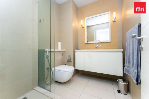 Квартира с 3 спальнями  №126146 21