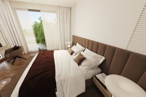 Commercial property de 5 dormitorios en  Yas Acres, UAE No. 79714 11