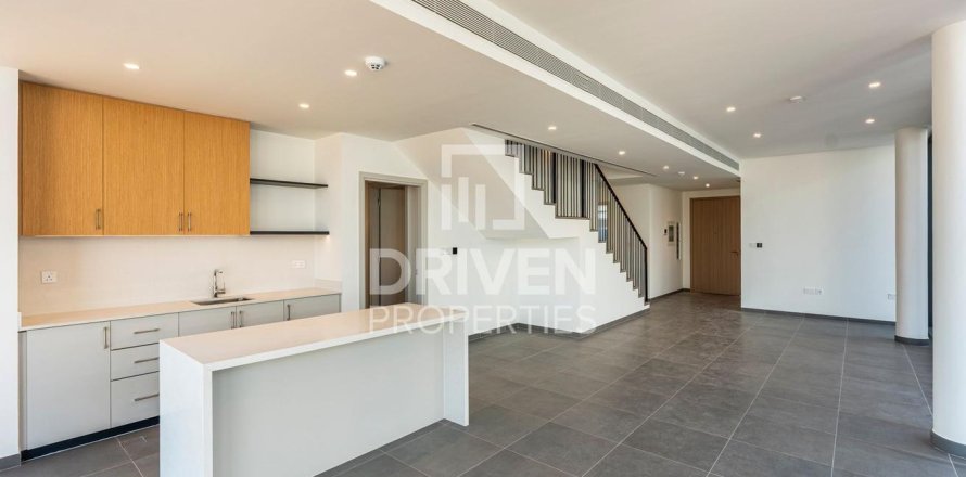 5 bedrooms Villa in Arabian Ranches 3, UAE No. 191029