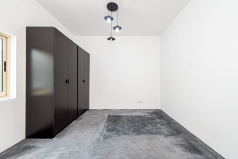 Villa de 5 dormitorios en Al Barsha, UAE No. 202370 8