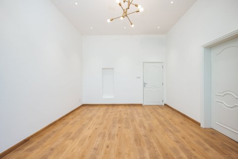 Villa de 5 dormitorios en Al Barsha, UAE No. 202370 6