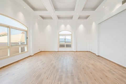 Villa de 5 dormitorios en Al Barsha, UAE No. 202370 15
