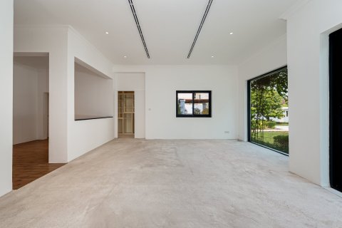 Villa de 5 dormitorios en Al Barsha, UAE No. 202370 7