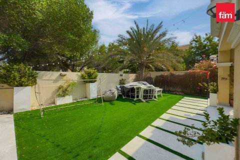 Villa de 4 dormitorios  No. 112252 28