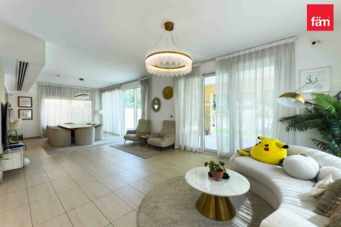 Villa de 4 dormitorios  No. 112252 4