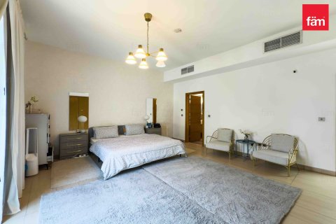 Villa de 4 dormitorios  No. 112252 9