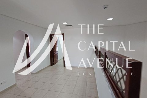 Villa de 4 dormitorios No. 120061 10