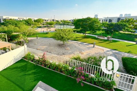 5 غرفة نوم فيلا في دبي هيلز استيت, الإمارات العربية المتحدة رقم 167453 22