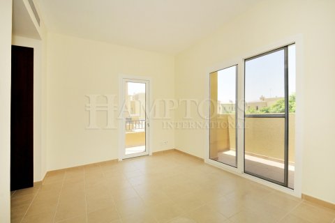 Townhouse de 2 dormitorios en Arabian Ranches 2, UAE No. 167451 11