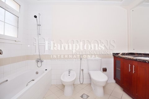 Townhouse de 2 dormitorios en Arabian Ranches 2, UAE No. 167450 12