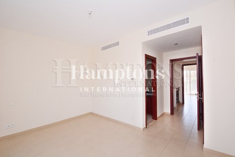 Townhouse de 2 dormitorios en Arabian Ranches 2, UAE No. 167450 3