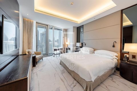 Apartment de 2 dormitorios en The Address Sky View Towers, UAE No. 190090 11