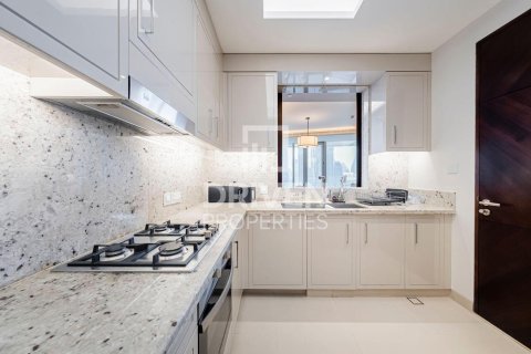 Apartment de 2 dormitorios en The Address Sky View Towers, UAE No. 190090 8