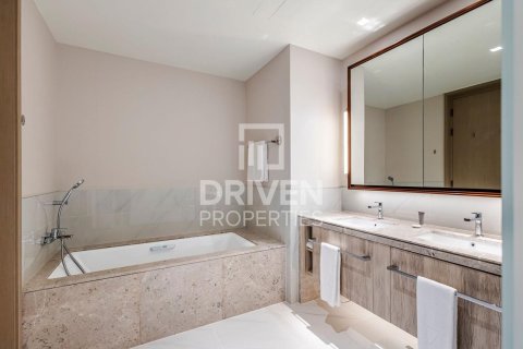 2 غرف نوم شقة في Address Harbour Point, الإمارات العربية المتحدة رقم 190088 13