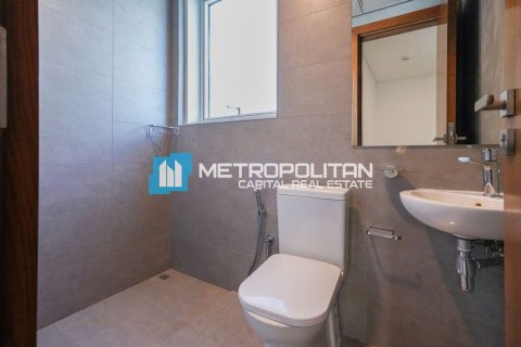 Квартира с 3 спальнями  №107589 15