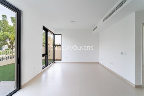 4 bedrooms Townhouse in Jumeirah Village Circle, UAE No. 147135 8