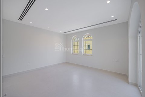 Villa de 5 dormitorios en Jumeirah Park, UAE No. 163396 11