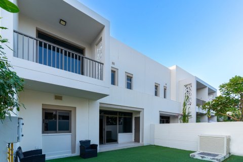 Villa de 3 dormitorios en Hayat Townhouses, UAE No. 163400 6