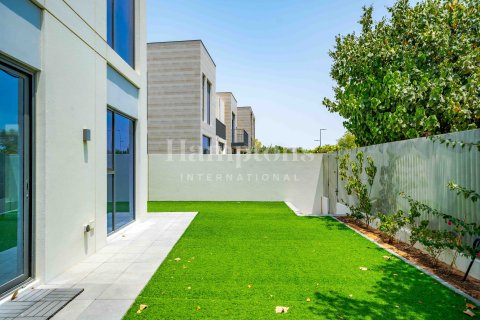 4 bedrooms Townhouse in Arabian Ranches 3, UAE No. 164107 12