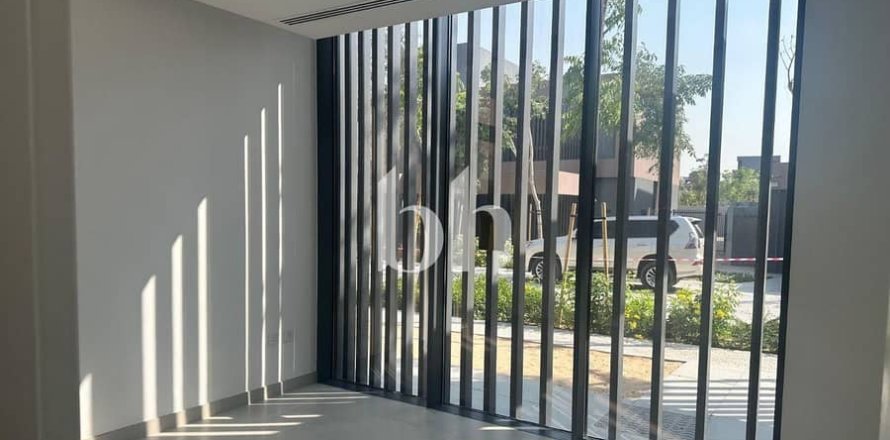 Вилла с 4 спальнями  №113326