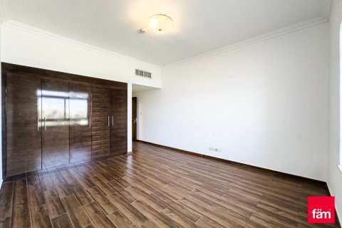 2 bedrooms Apartment in Dubai, UAE No. 143654 6