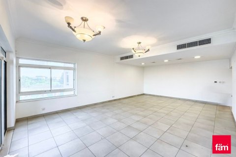 2 bedrooms Apartment in Dubai, UAE No. 143654 12