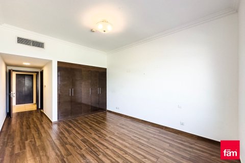 2 bedrooms Apartment in Dubai, UAE No. 143654 9