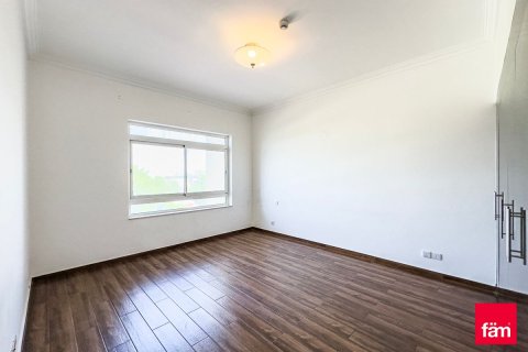 2 bedrooms Apartment in Dubai, UAE No. 143654 10