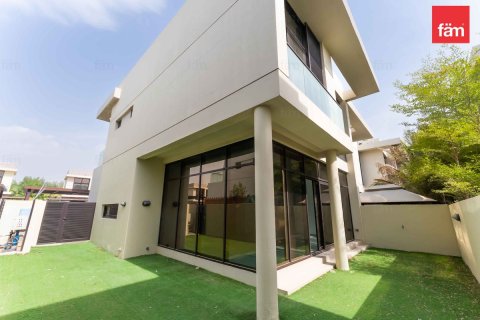 Townhouse de 3 dormitorios  No. 123444 2