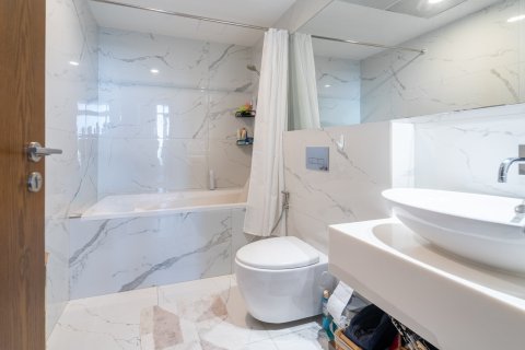 2 bedrooms Penthouse in Jumeirah Village Circle, UAE No. 147068 12