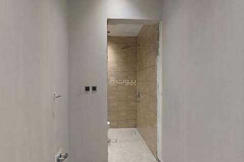 9 bedrooms Villa in Riyadh, Saudi Arabia No. 60554 7