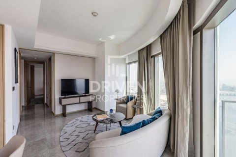 2 bedrooms Apartment in Address Harbour Point, UAE No. 192995 3